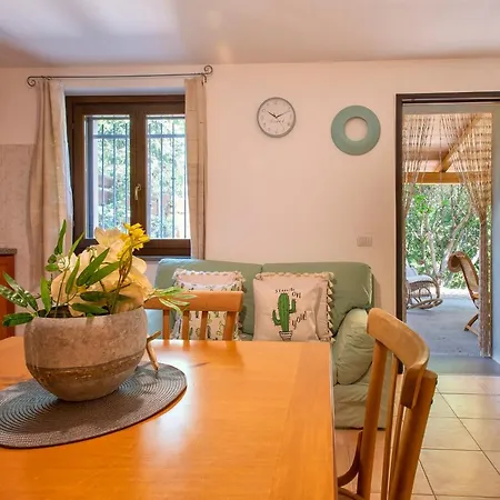 Sardinia Re - Casa Luisa With Pool 아파트